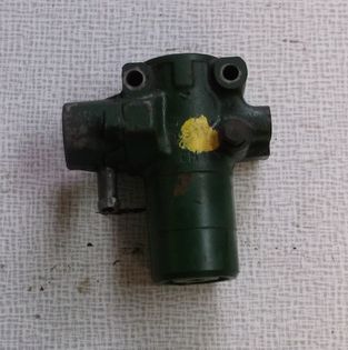 Citroen GSA pressure regulator,used