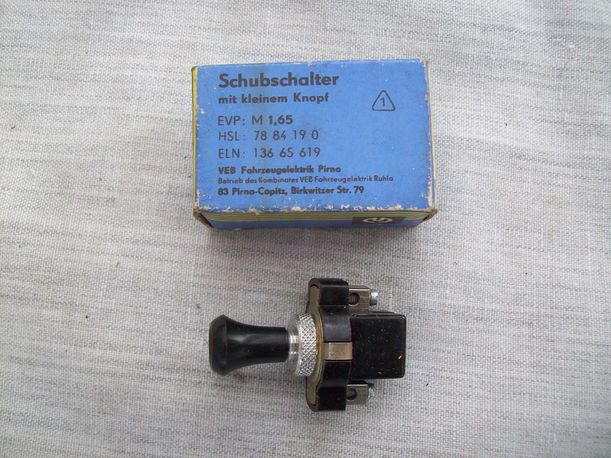 Schubschalter  AKA IFA, new old stock